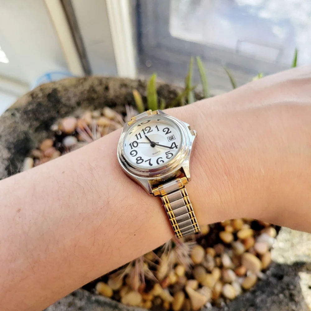 Vintage Classic Stretch Watch